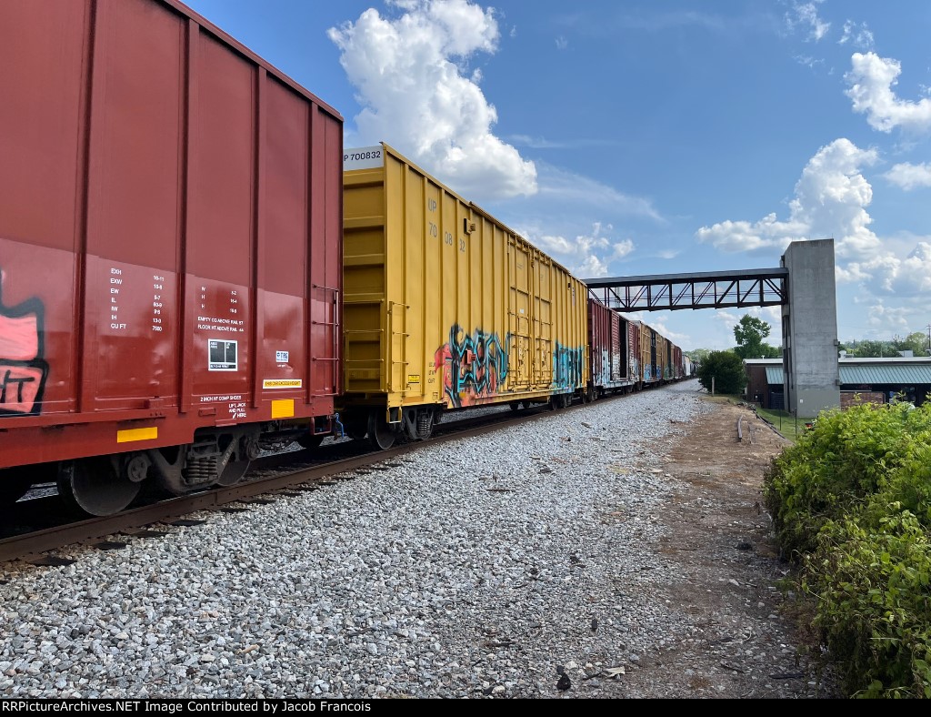 UP 700832